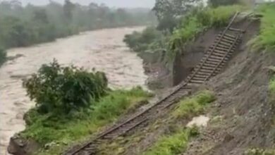 Photo of उत्तराखण्ड में बारिश का कहर, रेलवे स्टेशन बह गया