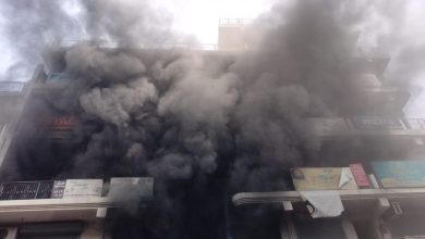 Photo of हंसराज टावर में लगी भीषण आग, फायर बिग्रेड की कई गाड़ियां पहुंची