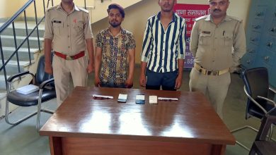 Photo of गौतमबुद्धनगर के सुत्याना गांव से पुलिस ने चार मोबाइल फ़ोन लुटेरे दबोचे