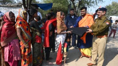 Photo of श्री नागाम्बिका धाम ट्रस्ट ने दी गरीबों को रहत, एडिशनल डीसीपी ने  200 कंबल वितरित किये