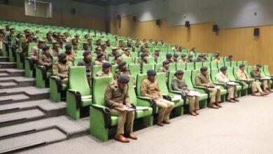 Photo of कार्रवाईः अपराध नियंत्रण पर नाकाम रहने पर पांच थाना प्रभारियों पर गिरी गाज