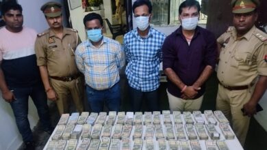 Photo of काला धंधाः हवाला के 50 लाख रुपयों के साथ तीन गिरफ्तार, गिरोह के पांच लोग फरार