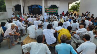 Photo of Greater Noida News: महापंचायत की तैयारी में किसानों ने निकाला जुलूस, गांवों में किया जनसंपर्क