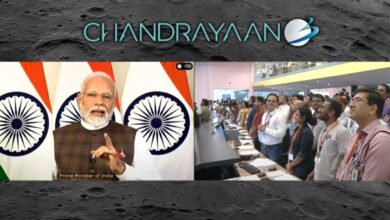 Photo of VIDEO: जब चंद्रयान 3 की सफल लैंडिंग पर भावुक हो उठे PM नरेंद्र मोदी, तालियों से गूंजा इसरो