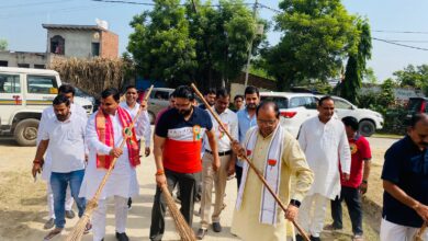 Photo of प्रधानमंत्री के ड्रीम अभियान को सफल बनाने के लिए गौतमबुद्धनगर के इन बीजेपी नेताओं ने लगाईं ताकत, स्वच्छता अभियान में इन बड़े नेताओं ने की शिरकत