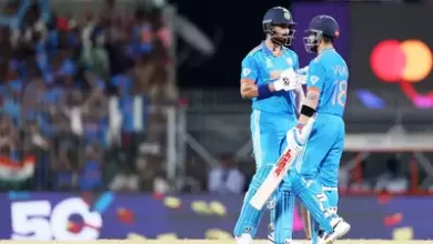 Photo of IND vs AUS Live Score: वर्ल्ड कप में भारत का जीत के साथ आगाज, कोहली और राहुल की बल्लेबाजी के दम पर भारत ने ऑस्ट्रेलिया को हराया