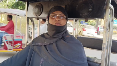 Photo of योगी सरकार पर हिजाब वाली नजमा अंसारी का अटूट विश्वास, रात के दो बजे तक चलाती है ई रिक्शा