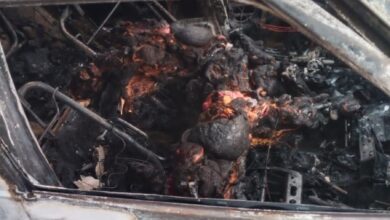Photo of Noida News: कार में दो ​जिंदा जलकर मौत का मामला, मृतकों की हुई शिनाख्त, घर के सामने ही एक ने तोड़ा दम