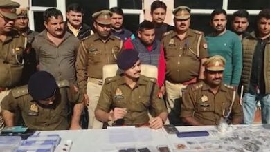 Photo of Greater noida : बंद फ्लैटों से चोरी करने वाले गिरोह का पर्दाफाश, पुलिस ने दो किए गिरफ्तार