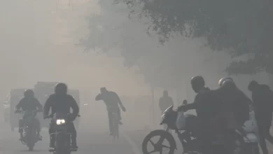 Photo of Fog in Noida : घर से निकलने से पहले बरतें सावधानी, दिसंबर के आखिरी सप्ताह में नोएडा और ग्रेटर नोएडा में छाया घना कोहरा