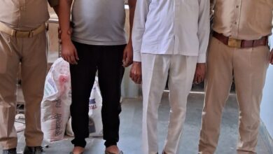 Photo of ग्रेटर नोएडा: दहेज में फॉर्च्यूनर और नकदी न मिलने पर विवाहिता की हत्या, पति एवं ससुर को पुलिस ने भेजा जेल