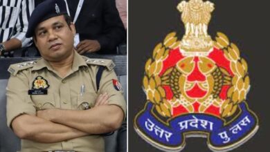 Photo of पुलिस में बड़े पैमाने पर तबादले: नोएडा से एएसपी सुशील गंगा प्रसाद वाराणसी स्थानांतरित, पीएसी से ममता कुरील बनी अलीगढ़ में एएसपी अपराध