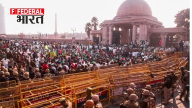 Photo of किसानों और प्राधिकरण के बीच अस्थायी समझौता : 7 दिनों का दिया अल्टीमेट, मांग पूरी न होने पर 9 दिसंबर को करेंगे दिल्ली कूच