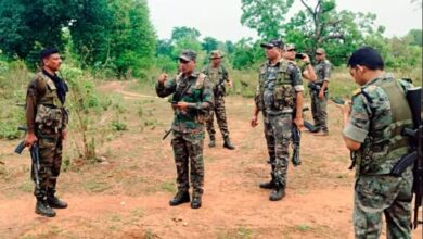 Photo of छत्तीसगढ़ में नक्सलवाद पर बड़ा वार: सुकमा में 16 नक्सलियों ने किया सरेंडर
