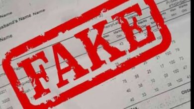 Photo of नोएडा में फर्जी मार्कशीट रैकेट का भंडाफोड़: 80 हजार से 2 लाख में बेचते थे डिग्री, दो गिरफ्तार ! 