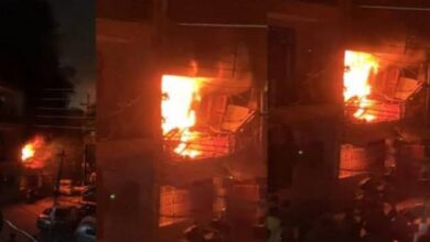 Photo of नोएडा की चार मंजिला इमारत में भीषण आग, 100 लोग फंसे, मौके पर मचा हड़कंप ! 