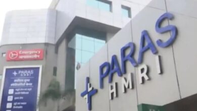 Photo of पटना में दिनदहाड़े अस्पताल में फायरिंग: पैरोल पर छूटे चंदन मिश्रा को बदमाशों ने मारी गोली, हालत गंभीर