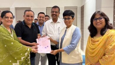 Photo of ग्रेटर नोएडा वेस्ट: खरीदारों को मिला मालिकाना हक, शुरू हुई रजिस्ट्री, चेहरे खिले