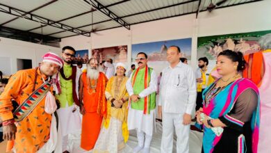 Photo of भक्ति की भाव-गंगा में भीगा संभल — कल्कि धाम में गुरु माँ संतोष साध्वी के भजनों ने बांधा आध्यात्मिक समां