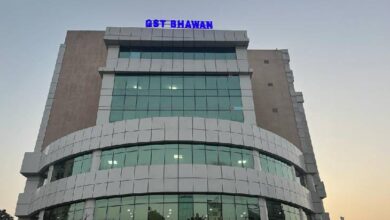 Photo of नोएडा जीएसटी में महिला अफसरों का उत्पीड़न — IAS अधिकारी पर गंभीर आरोप, सरकार ने दिए गोपनीय जांच के आदेश