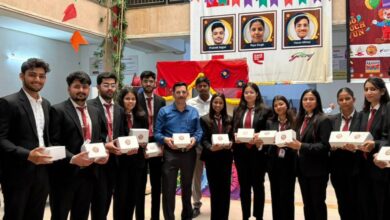 Photo of जीएल बजाज के वाईएसआर क्लब ने “एक दिया आशा का, एक मिठाई प्यार की” पहल के साथ दिवाली का जश्न मनाया