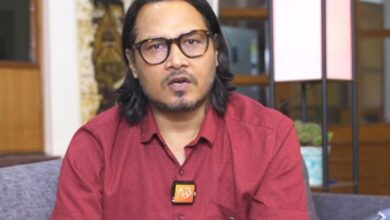 Photo of नोएडा पुलिस की हिरासत में इंफ्लुएंसर अजीत भारती, CJI पर की थी टिप्पणी