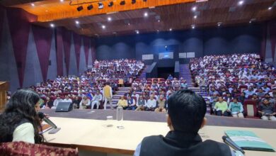 Photo of Noida: जिला प्रशासन करेगा RWA और AOA को सम्मानित, करना होगा यह काम