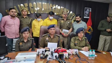 Photo of Noida: फर्जी कॉल सेंटर से पुलिस ने दो किए गिरफ्तार, बेरोजगारों से इस तरह कर रहे थे ठगी, पुलिस भी रह गई हैरान