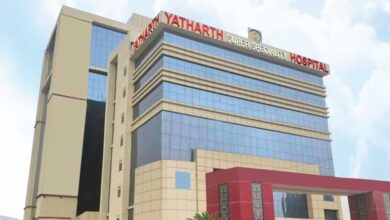 Photo of दुर्लभ गैस्ट्रिक वोल्वुलस का सफल इमरजेंसी ऑपरेशन: यथार्थ अस्पताल नोएडा ने 64 वर्षीय मरीज की बचाई जान