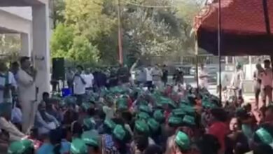 Photo of Noida: डूब क्षेत्र में बिजली कनेक्शन की मांग के लिए प्रदर्शन, विरोध मार्च के दौरान झड़प