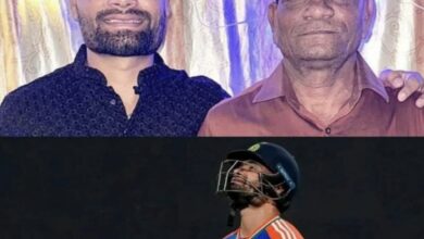 Photo of Greater Noida: वर्ल्ड कप के बीच रिंकू सिंह पर टूटा दुखों का पहाड़, क्रिकेटर के पिता का हुआ निधन, पहुंची सांसद प्रिया सरोज