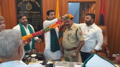 Photo of भारतीय किसान यूनियन ने डीसीपी प्रवीन रंजन सिंह का किया स्वागत, किसानों की समस्याओं को लेकर रखीं मांगें