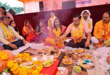 Photo of ग्रेटर नोएडा में हवन के साथ ‘उमंग 2083’ का शुभारंभ, बारिश के कारण कार्यक्रम स्थगित