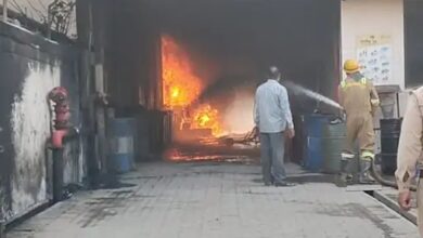 Photo of Greater Noida: कैमिकल कंपनी में लगी भीषण आग, ड्रम फटने की तेज आवाज से मचा हड़कंप