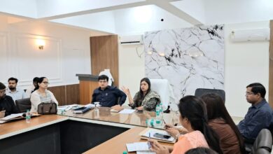 Photo of Greater Noida: हीट वेव से बचाव के लिए अलर्ट रहेगा स्वास्थ्य विभाग, DM ने दिए खास तैयारी करने के निर्देश