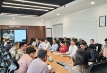 Photo of Noida: जेवर एयरपोर्ट के पास नो फ्लाइंग जोन में ड्रोन उड़ाने और लेजर लाइट पर लगी रोक, बैठक में लिया गया निर्णय