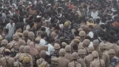 Photo of Mathura: फरसा वाले बाबा की मौत का सच, ट्रक्कर मारने वाले ड्राईवर की हुई मौत, सोशल मीडिया पर पुलिस हुई सख्त