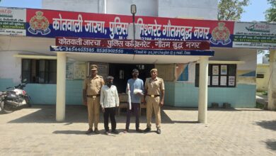 Photo of Noida: दलित युवक ने ही मुर्गी संचालक की बेरहमी से की हत्या, शराब के नशे में किए ताबड़तोड़ हमला