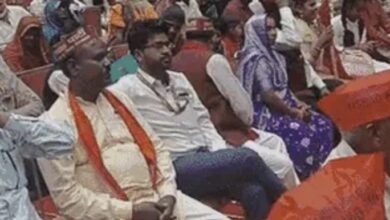 Photo of Noida: कैबिनेंट मंत्री ने SP-BSP पर बोला हमला-पव्वा पिलाकर वोट लेते थे, राम ने निषाद राज को लगाया था गले