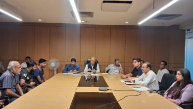 Photo of Noida: नोएडा में श्रमिकों के उग्र प्रदर्शन के बीच प्रदेश सरकार ने लिया बड़ा फैसला, उच्च स्तरीय समिति का किया गठन
