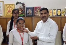 Photo of Noida: किसान की बेटी बनी टॉपर, 10वीं और 12वीं के रिजल्ट में आया सुधार