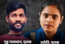 Photo of Noida: कुवारी युवती की मांग में सिंदूर देखकर हैरान रह गई पुलिस, खोला दरवाजा तो मिले दो मृत