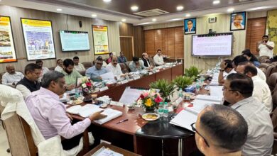 Photo of Noida: यमुना प्राधिकरण ने बोर्ड बैठक में 130 मीटर रोड के निर्माण को एयरपोर्ट तक दी मंजूरी, 43 प्रतिशत बढ़ा राजस्व