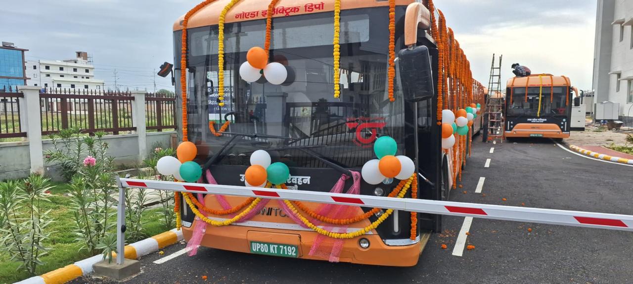 Noida: इलेक्ट्रिक बस डिपो का शुभारंभ, 45 सिटी बसों का तोहफा, नोएडा से यह होगा जेवर एयरपोर्ट तक किराया, ये होंगे रूट