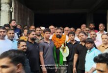 Photo of सुखवीर खलीफा ने राम यादव को सौंपी पश्चिमी उत्तर प्रदेश अध्यक्ष की जिम्मेदारी, सोरखा गांव में ग्रामीणों ने फूल-मालाओं से किया भव्य स्वागत एवं अभिनंदन