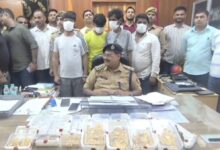 Photo of Noida: फाईनेंस के कारोबार में डूबे तो बहनोई का कर्ज चुकाने के लिए बन गए दो सगे भाई लुटेरे, सोने-चांदी लूट मामले में पांच गिरफ्तार
