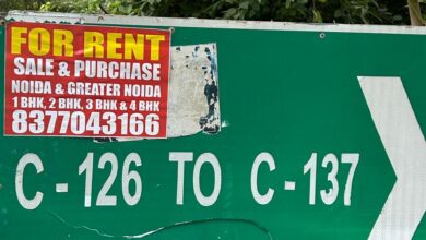 Photo of नोएडा-ग्रेटर नोएडा एक्सप्रेसवे के पहले एग्जिट पर साइन बोर्ड गायब, हादसे का खतरा