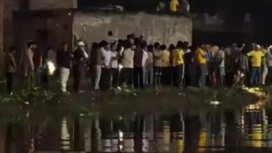 Photo of Noida: हिंडन नदी में डूबे दोनों युवकों का नहीं लगा सुराग, लगातार हो रहे हादसों के दौरान सर्च अभियान पर उठे सवाल