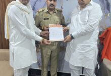 Photo of Noida: गौ ऱक्षा हिंदू दल के राष्ट्रीयाध्यक्ष और MLA को मिली जान से मारने की धमकी, इंस्टाग्राम पर शेयर किया गया वीडियो