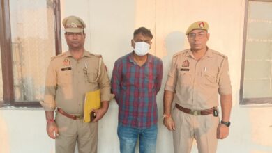 Photo of Noida: गैंगस्टर एक्ट में फरार चल रहा इनामी बदमाश मुंबई के कुर्ला से गिरफ्तार, नोएडा में देता था वारदातों को अंजाम